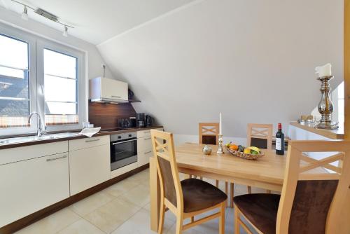 Konyha, Ferienwohnung Generalsuite in Breege