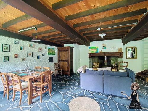Chalet du Temps Suspendu, Pause magique au cœur des Pyrénées (Chalet du Temps Suspendu, Pause magique au cœur des Pyrenees) in Arbeost
