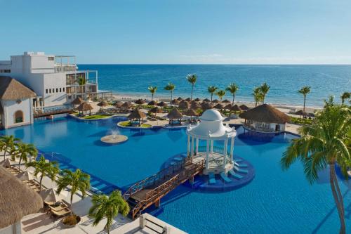 Dreams Sapphire Resort & Spa in Puerto Morelos, Mexiko