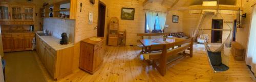 2 bedrooms, 3 beds