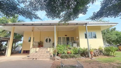 孔敬 บ้านพักในสวนK&N2 4星级 单人房 泳池