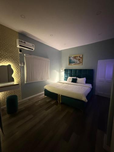 Teal Open Plan 1 Bed & Parlour Lekki 1 24-7 Power, Netflix, WIFI, Lagos (zdjęcie 8)