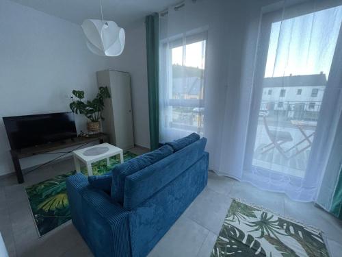 Apartament z tarasem przy lesie Reda