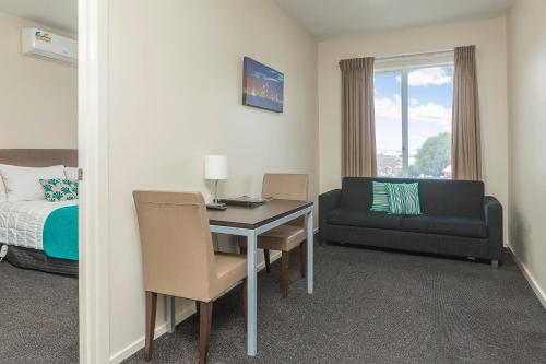 One-Bedroom Suite