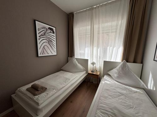 135qm - 6 rooms - city - 2 bathrooms - free parking - MalliBase Apartments, Hannover (fotografie 8)