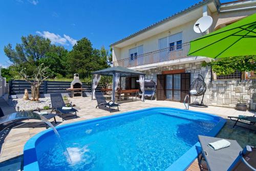 Apartment Feruccio by Rent Istria - Kršan