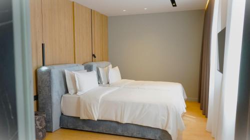 Arbnor Boutique Hotel, Тирана (фото 2)