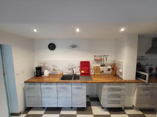 Gîte de l'Eure (Gite de l'Eure) in Val-de-Reuil