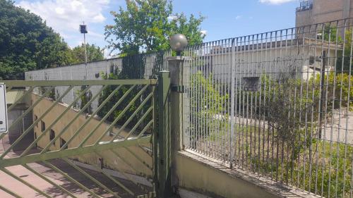 The Roma Flat- private parking & direct bus to Vatican City, Rome (photo 8)