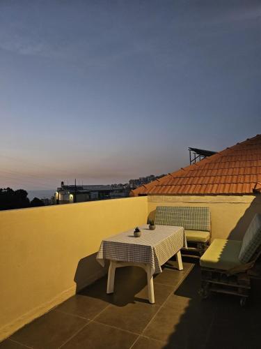 razgled, Rooftop Retreat in Sad El Baouchriye