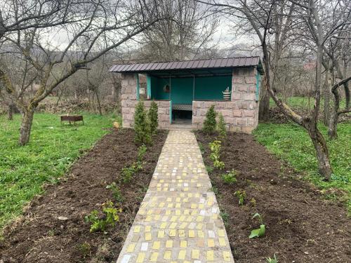 Dendropark House in Gargar