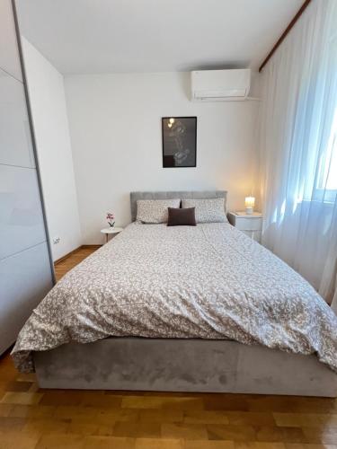 Giza Cozy 1BDR w WiFi near Arena 8888 and SofiaMed, Sofia (Foto 7)