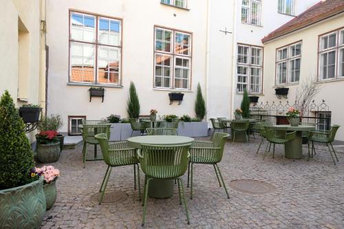 The Three Sisters Boutique Hotel