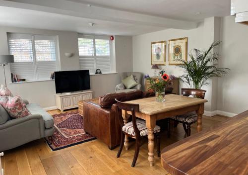 Iekārtas, Stylish 1-bed Cottage Escape in Piddlehinton in Piddlehinton