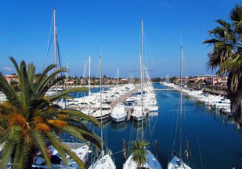 PORTOROSA Casa accogliente con giardino in 弗納