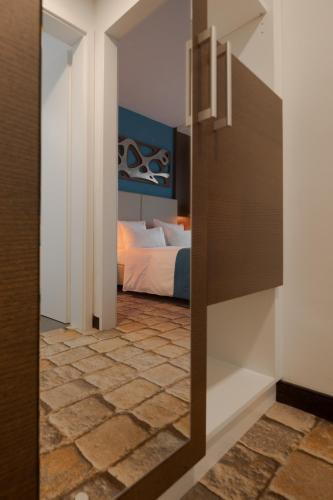 Superior Double Room image 4