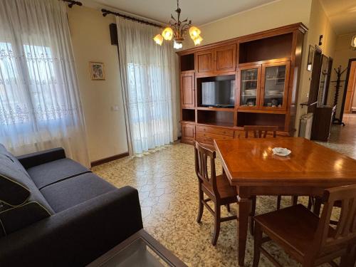 Apartment image 10