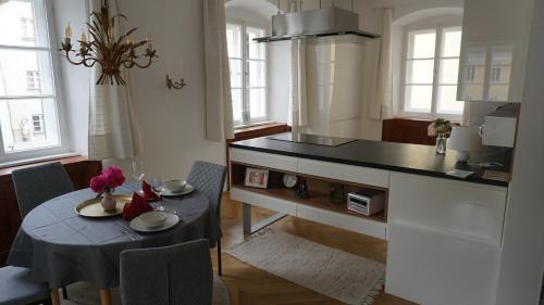 廚房, Comfort Apartment am Schergentor in 蒂羅爾山