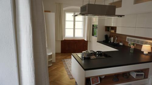 廚房, Comfort Apartment am Schergentor in 蒂羅爾山