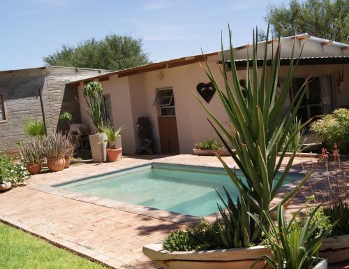 泳池, Orpheus Inn Camping in 霍里克薩斯