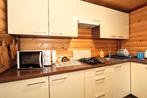 keuken, Ластівчине гніздо in Mykulychyn