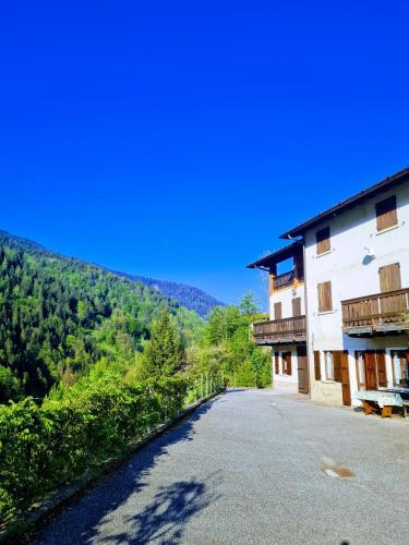 A szálláshely kívülről, Apartamento Pino Verde in San Colombano VT Vista, Natura, Wifi in Collio