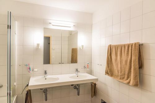 Chesa Rivarel - Pontresina - image 11