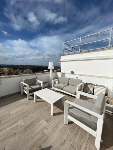 YCH-Attico con splendida vista su Villa Ada, Řím