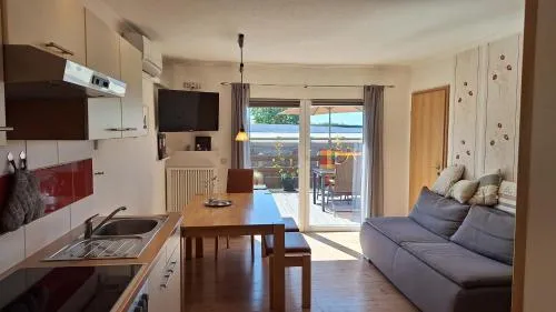 OSTSEE-Ferienhaus RAMONA - am Strand & ruhig in Hohenkirchen, Deutschland