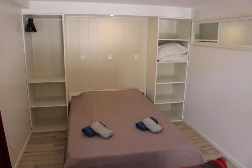 charmant studio plain-pied parking gratuit in Gilly-sur-Isere