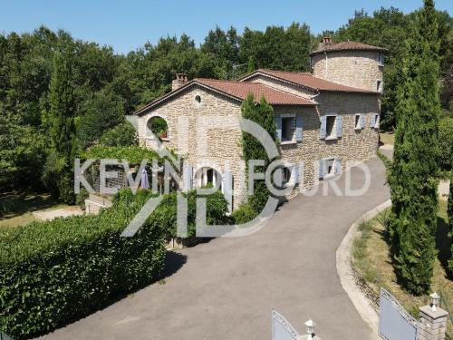 Demeure de charme OLIVIRA gîte à louer Saint-Michel-de-Boulogne