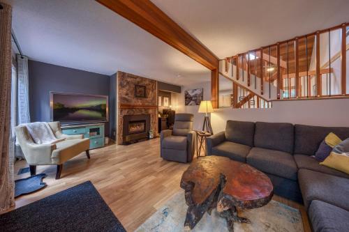 Silver Birch by StayIn in คิมเบอร์เลย์ (BC)