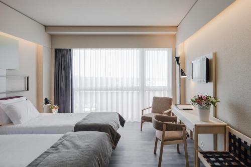 Standard Double or Twin Room (2 Adults + 1 Child)