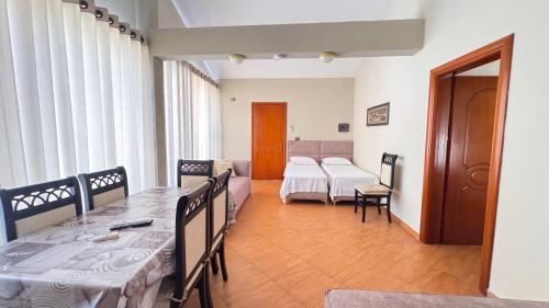 Red Rose Guest House