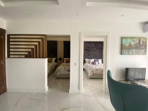 Two-Bedroom Apartment with Terrace image 7