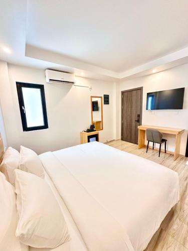 Standard Double Room image 1