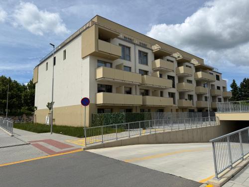 Apartments Martino in เนเรดิน