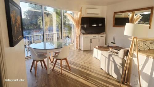 Mandelieubeach06 - Location saisonnière - Mandelieu-la-Napoule