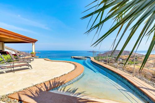 Oceanview Villa - Infinity Pool - Gated Community