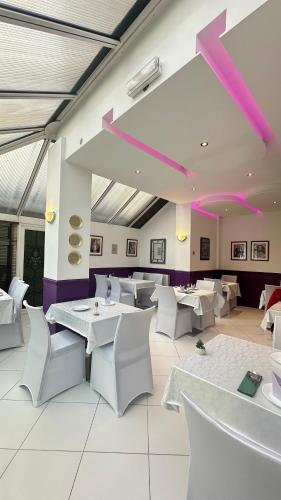 Thai Lanna Inn & Spa Ltd in ลอทโบโร่