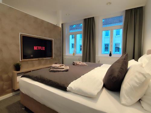 ApartZ - Celle Altstadt - bis 9 Personen Ideal für Familien und Gruppen, 3 SZ, 2 Bäder, Infrarotsauna, 1 Parkplatz buchbar, Dachterrasse - BRIGHT Collection, Celle