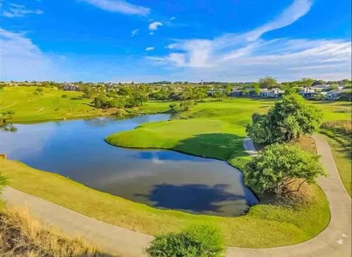 Two Bed - Jackal Creek Golf Estate, Roodepoort (photo 6)