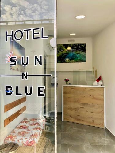 Sun N Blue Hotel – Saranda, OR