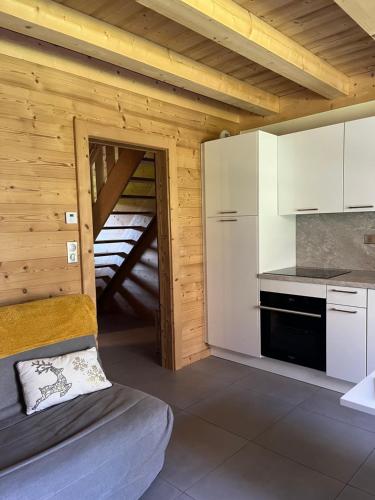 virtuve, Chalet au cœur des bois in Larringes