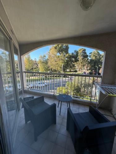 Studio 30m2 juan les pins in Avenue de Cannes