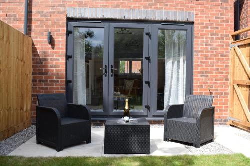 Instalaciones, Tolson Court House in Lichfield