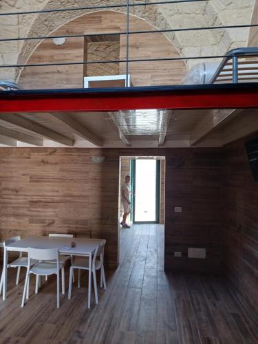  Antica casa con volte a vista, Ferienwohnung in Calimera