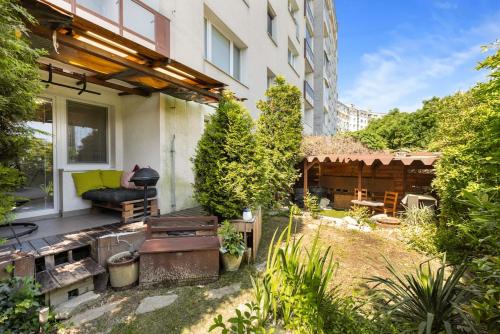 Apartment 10 minutes from city centre with garden, Bratislava (fotografie 2)