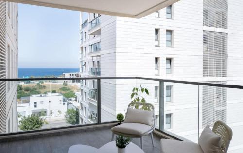 Cozy 3 BR apartment on the beach in Nahariyya