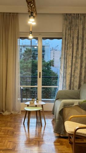 Acropolis Aura Apartment In Athens - Tap to explore photos
